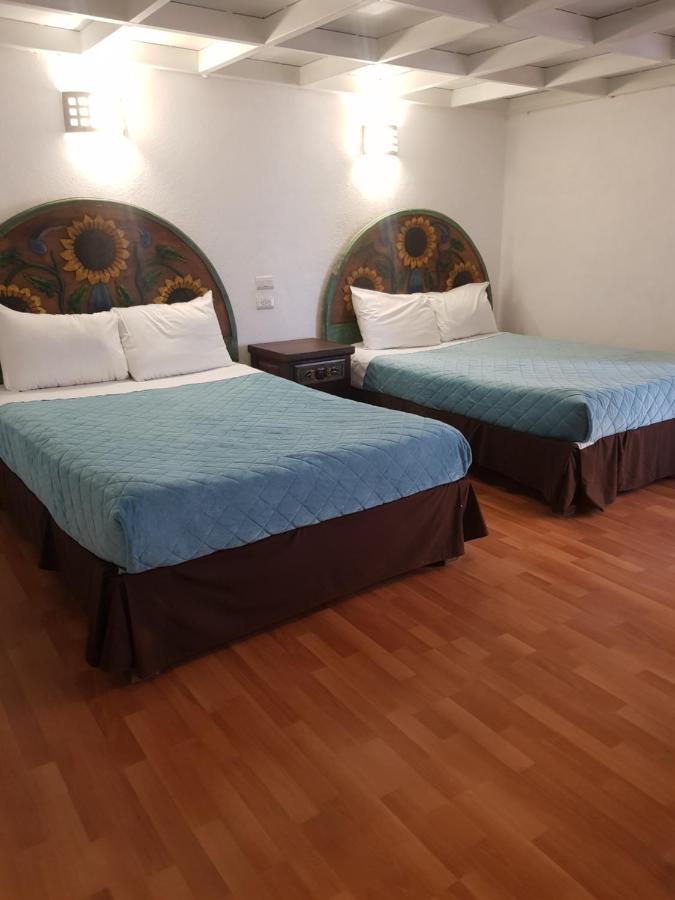 Hotel Meson Mariano Matamoros Querétaro Buitenkant foto