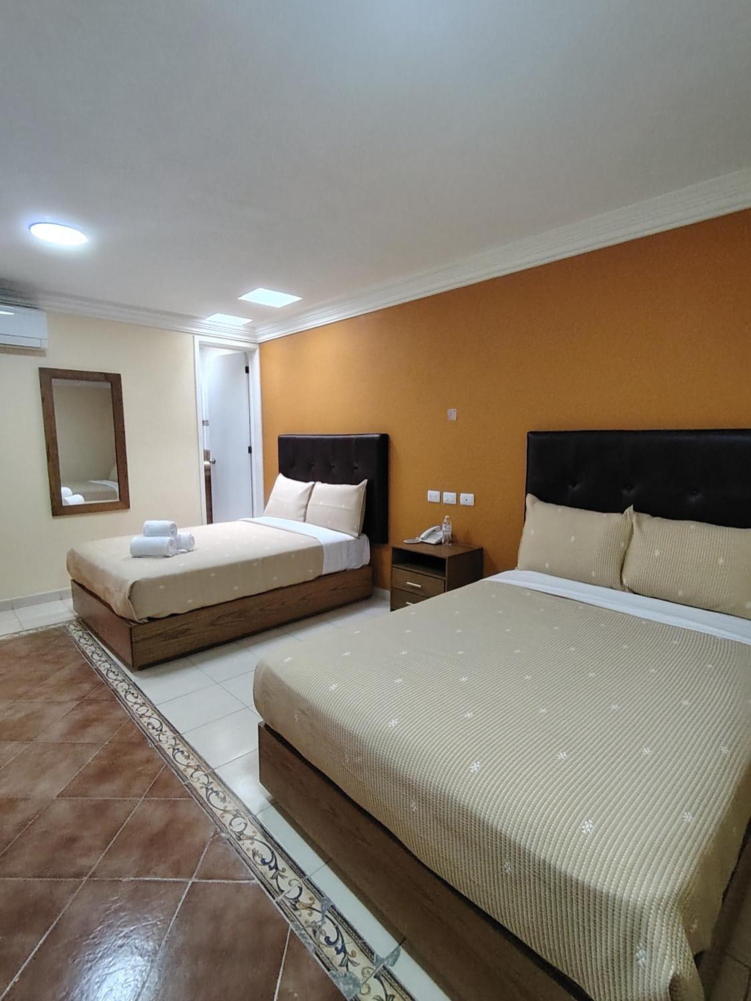 Hotel Meson Mariano Matamoros Querétaro Buitenkant foto